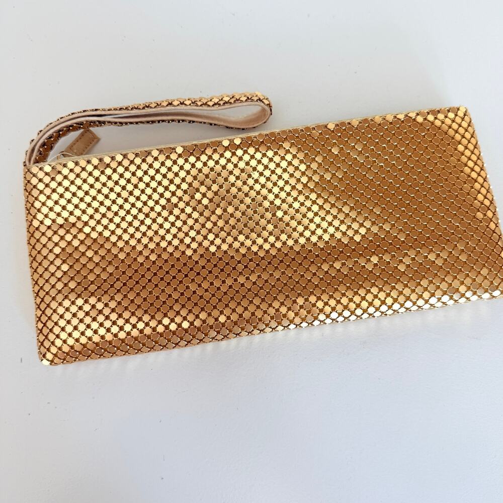 La Regale Gold Metal Mesh Clutch Wristlet Vintage Evening‎ Glam Disco Bag